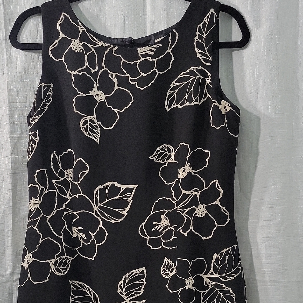 Amanda Smith Black and Cream Floral Midi Dress Size 8 - Picture 3 of 11